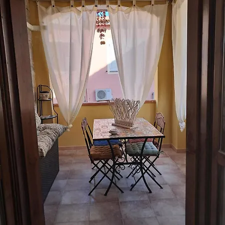 Lejlighed Comfortable Three-room Terza Golfo Aranci